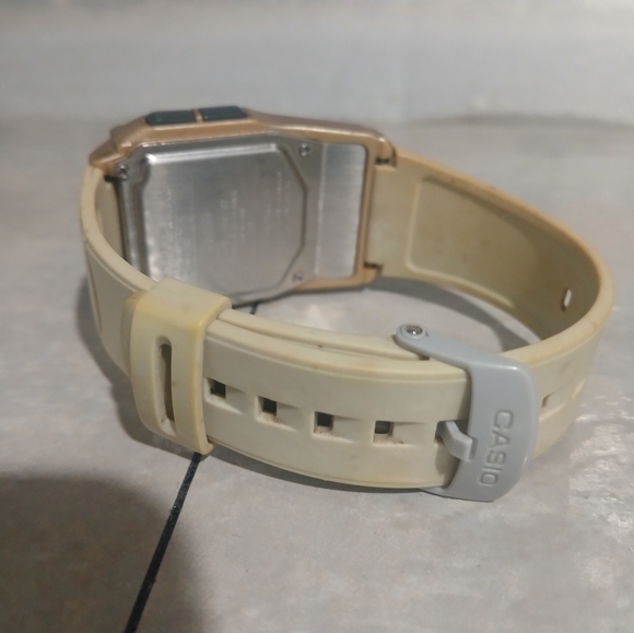 Casio Multi Lingual Databank Unisex Calculator Watch - Picture 5 of 9